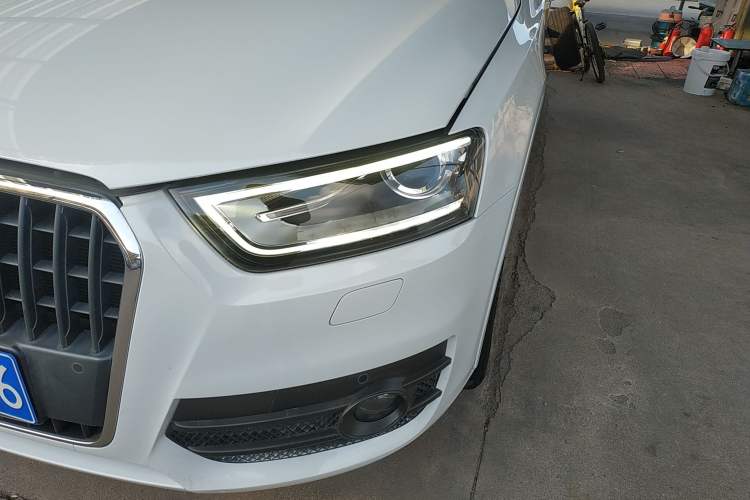 Used Audi Q3 2016 30 TFSI Collector's Edition Comfort Model
