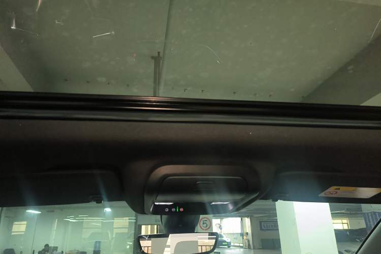 Used Chevrolet Blazer 2023 Light Hybrid 650T RS Twin-Clutch All-Wheel Drive Engine Version
