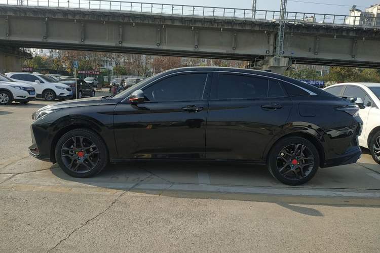 Used Dongfeng Aeolus Yixuan 2021 230T Automatic Zuiying Knight Edition