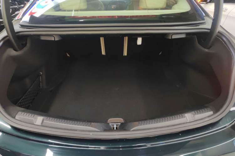 Used Mercedes-Benz E-Class 2023-Year Restyled E 260 Coupe
