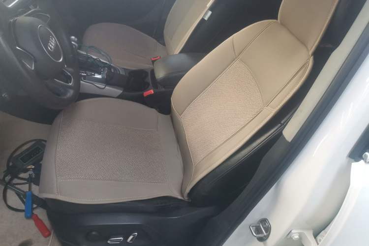 Used Audi Q5 2017 Plus 40 TFSI Ambition Model
