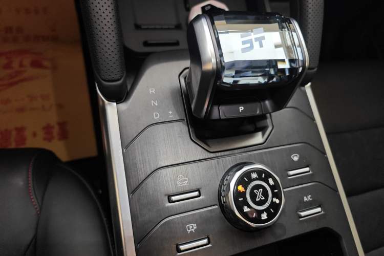 Used JETOUR Traveler 2023 2.0T Four-Wheel Drive Conqueror