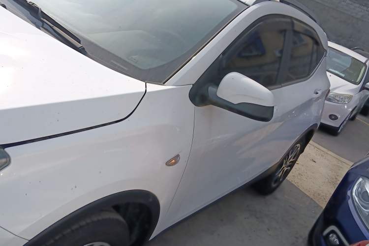 Used Soueast DX3 2016 1.5L Manual Luxury Version
