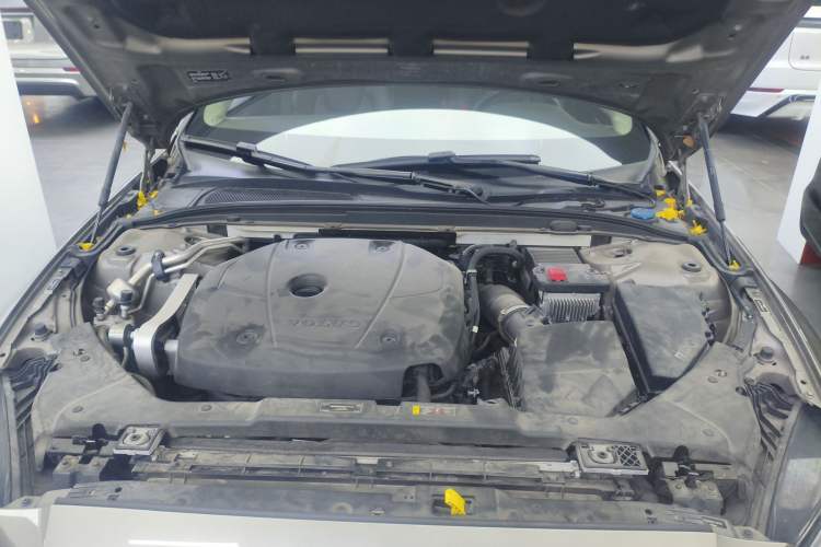 Used Volvo S60 2020 T4 Zhiyi Luxury Edition