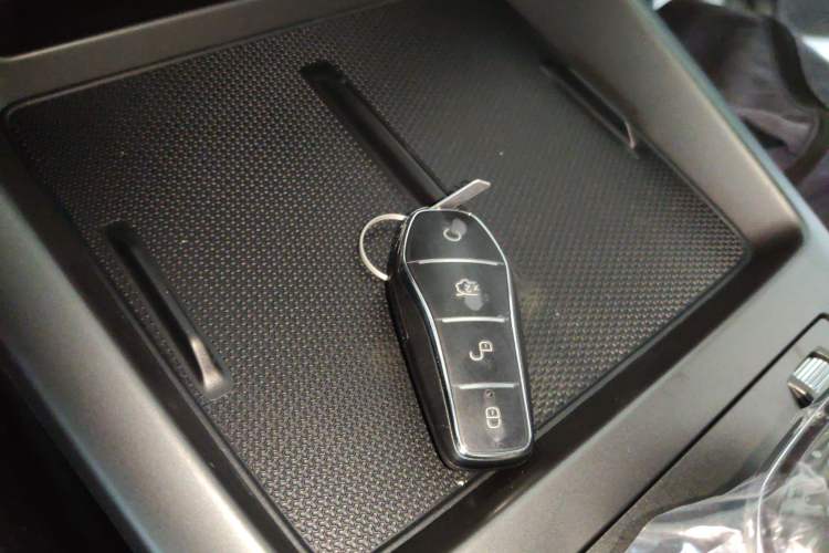 Used BYD Qin PLUS 2025 DM-i Smart Drive 55KM Leading Model
