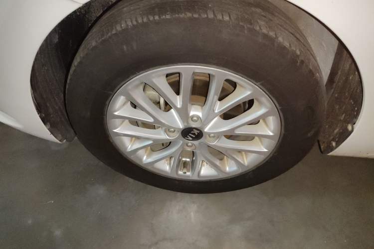 Used Kia K2 2017 Sedan 1.4L Automatic GLS
