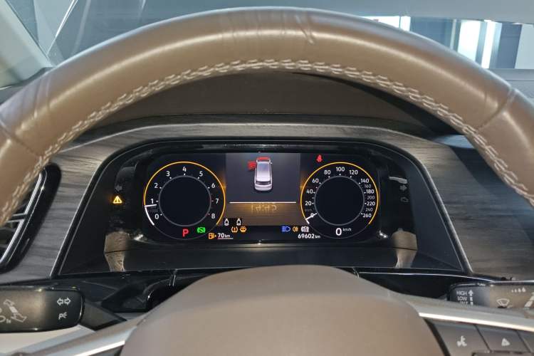 Used Volkswagen Viloran 2022 380TSI Prestige Edition
