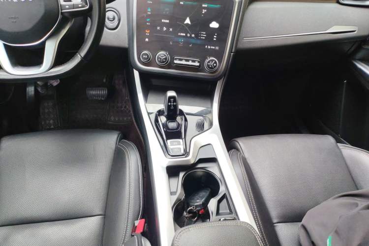 Used Lynk & Co 01 2019 2.0T Two-Wheel-Drive Pro Version China VI Standard