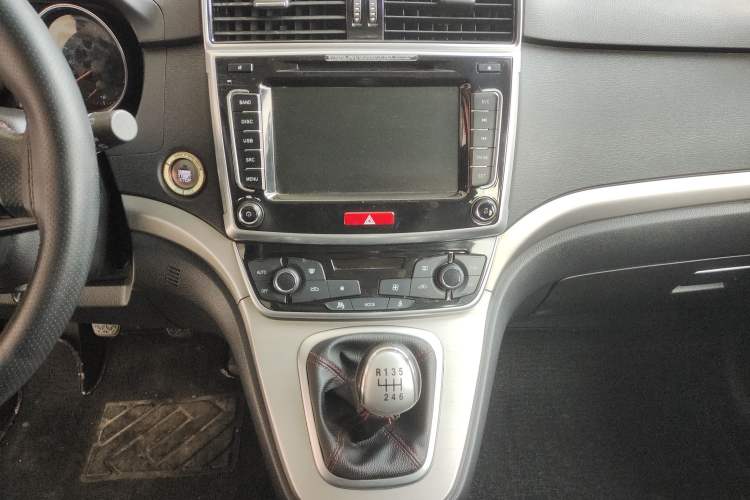 Used Haval M6 2018 1.5T Manual Two-Wheel Drive Elite Model
