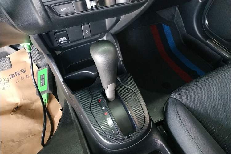 Used Honda Fit 2016 1.5L LXS CVT Comfort Sunroof Version