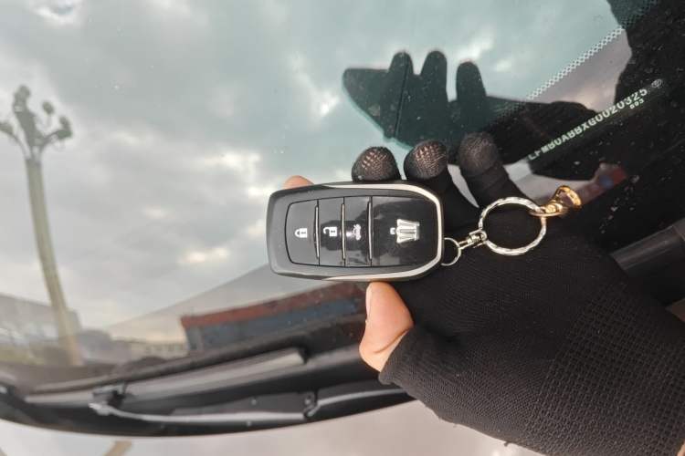 Used Toyota Crown 2015 2.0T Fashion Edition
