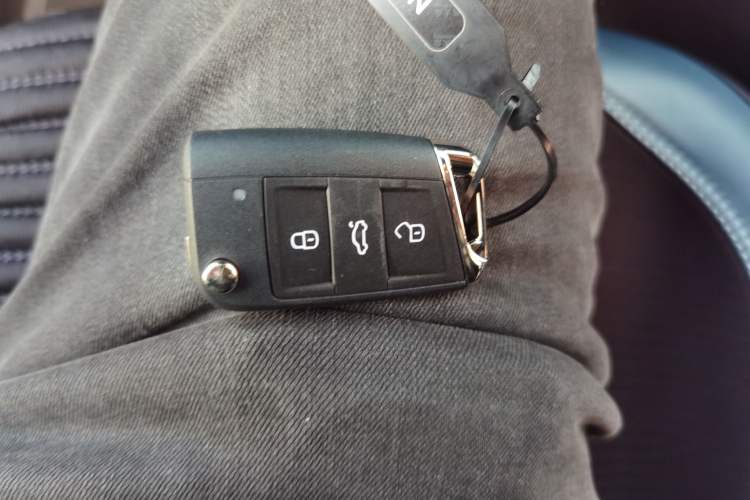 Used Volkswagen Lavida 2023 New Sharp 1.5L Automatic New Wish Edition
