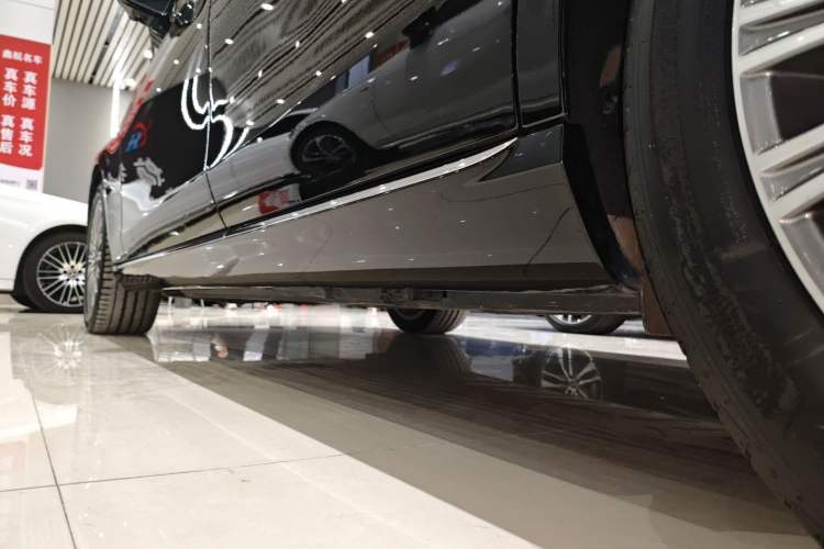 Used Mercedes-Benz E-Class 2022 Updated E 300 L Luxury Edition