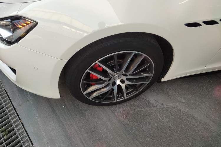 Used Maserati Ghibli 2021 2.0T Sharp Edition