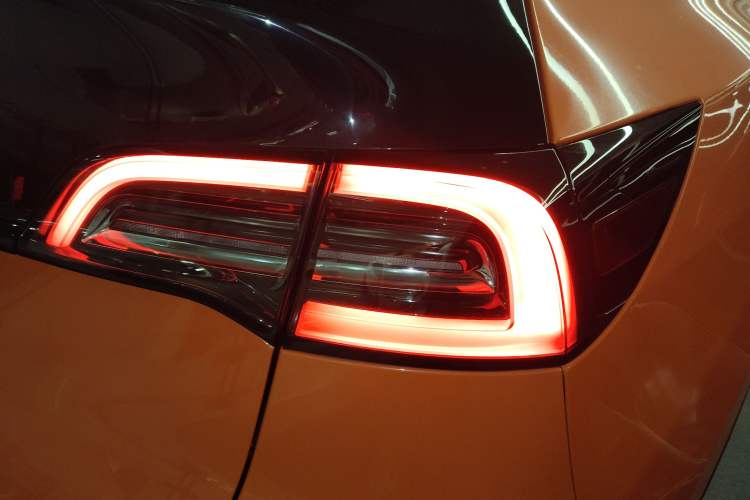 Used Tesla Model Y 2023 Rear-Wheel-Drive Version
