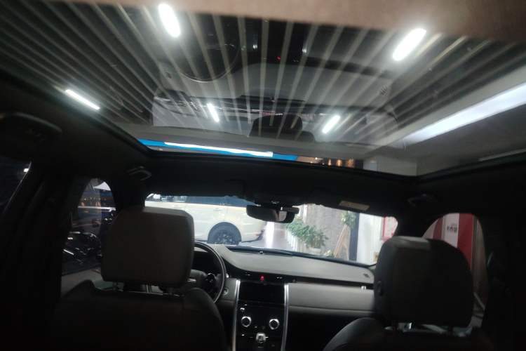 Used Land Rover Discovery Sport 2020 249 PS R-Dynamic Performance Edition
