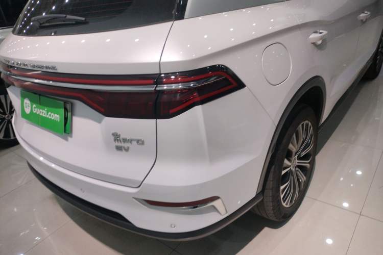 Used BYD Song Pro New Energy 2019 EV High-Power Long-Range Flagship Model
