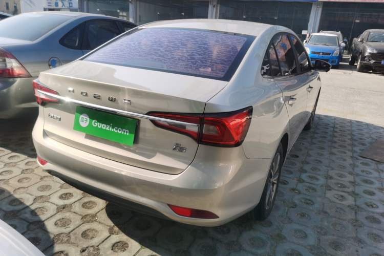 Used Roewe i5 2019 1.5L Automatic 4G Connected Langhao Edition