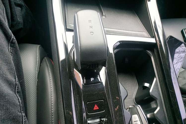 Used Geely Auto Emgrand X7 Sport 2023 Boyue COOL 1.5TD Smart Model
