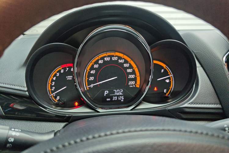 TDK.VehicleDetails.img