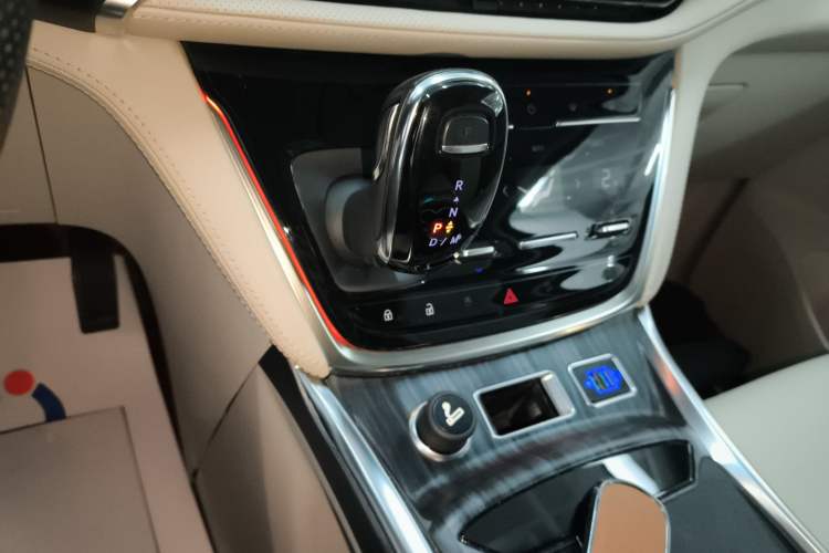 Used Buick GL8 2022 ES Landtrek 653T Comfort Edition