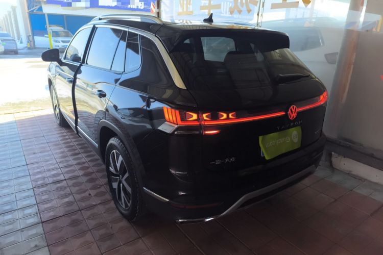 Used Volkswagen Tayron 2024 300TSI Two-Wheel-Drive Luxury Plus Advanced Version
