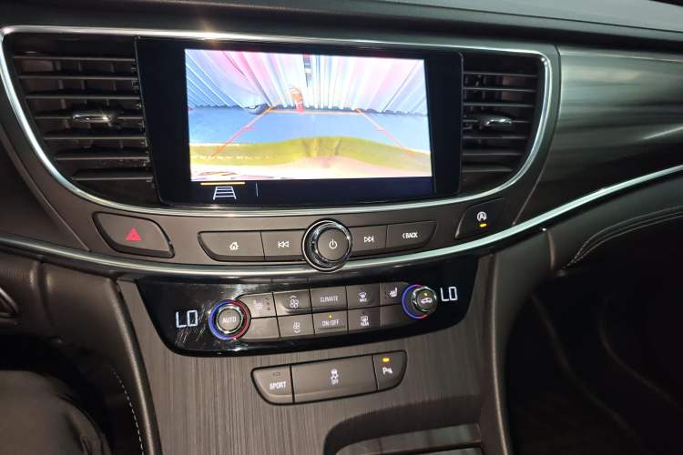 Used Buick LaCrosse 2020 652T Luxury Version