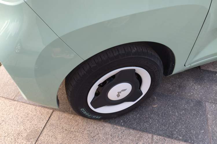 Used Wuling Hongguang MINIEV 2022 Macaron Premium Model – Lithium Iron Phosphate
