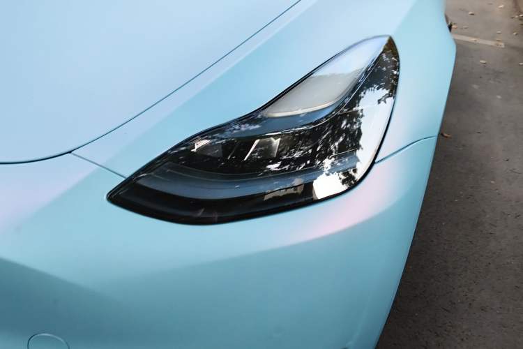 Used Tesla Model Y 2023 Rear-Wheel-Drive Version