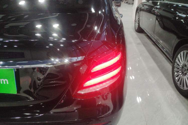 Used Mercedes-Benz E-Class 2018 Facelifted E 300 L Stylish Version
