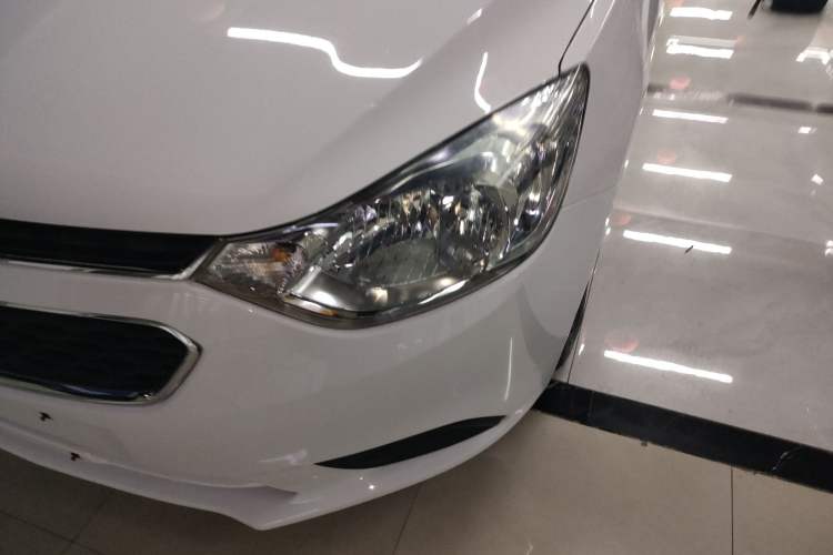 Used Chevrolet Sail 2015 Sail 3 1.3L AMT Ideal Edition
