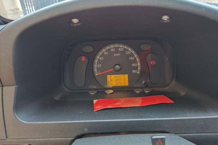 Used Wuling Zhiguang 2015 1.2L Practical LS-I Model