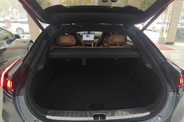 Used Zeekr 001 2022 Long-Range Dual-Motor WE Edition
