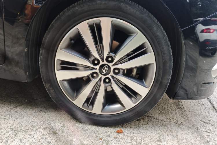 Used Hyundai Mistra 2016 1.8L Automatic Smart GLS
