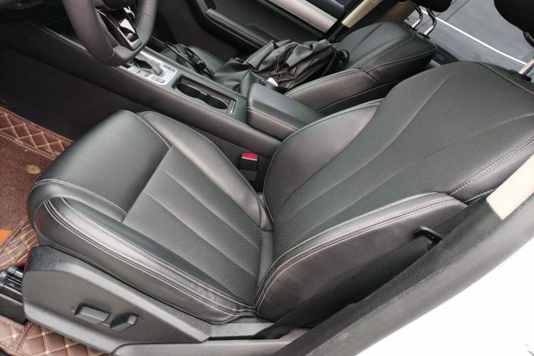 Used BYD Tang 2019 2.0T Automatic SmartConnect Prestige 7-Seater China VI Standard
