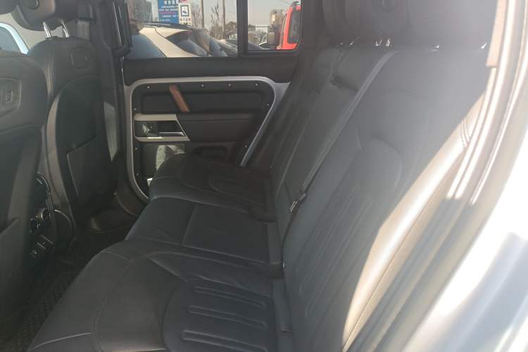 Used Land Rover Defender 2022 110 P400 Dark Edition