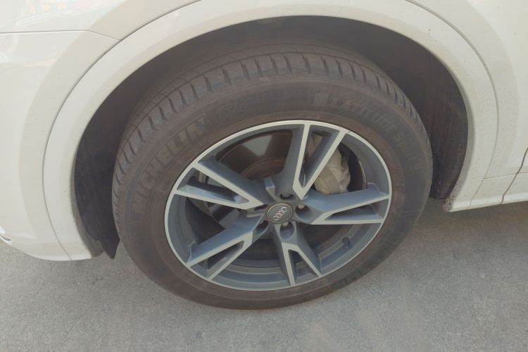 Used Audi Q5L 2020 Updated 40 TFSI Prestige Fashion Edition
