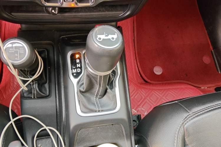 Used  Wrangler 2019 2.0T Sahara 4-Door Version China V Standard