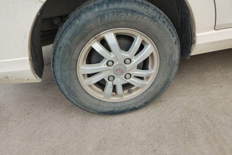 Used Wuling Hongguang 2019 1.5L S Standard Version China VI LAR
