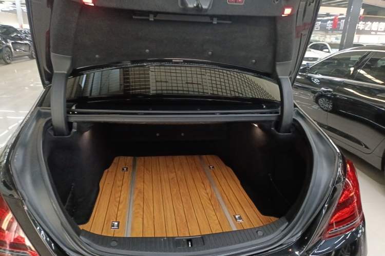 Used Mercedes-Benz S-Class 2014 S 320 L Business Model