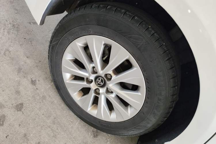 Used Toyota Corolla 2022 Dual-Motor 1.8L E-CVT Pioneer Edition