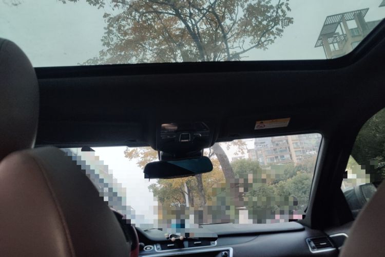 Used Land X7 2015 2.0T Panoramic Prestige Edition
