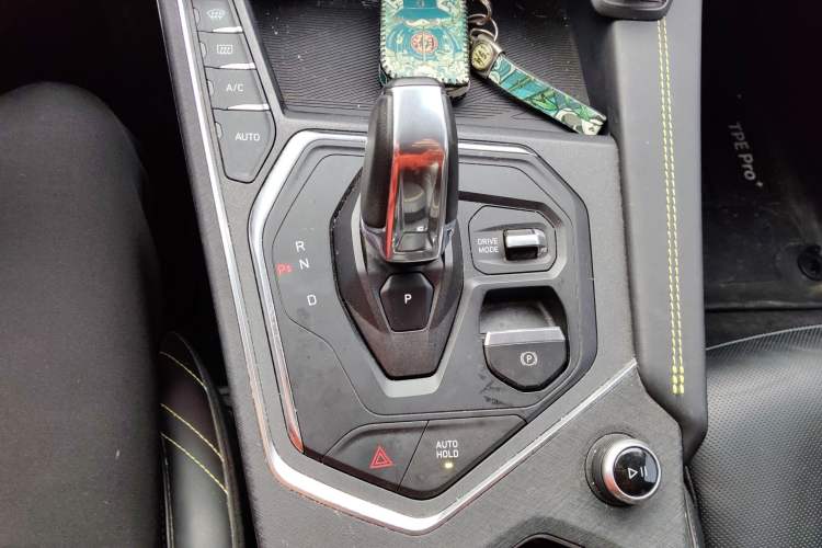 Used Lynk & Co 05 2020 2.0TD Two-Wheel Drive Shine Halo
