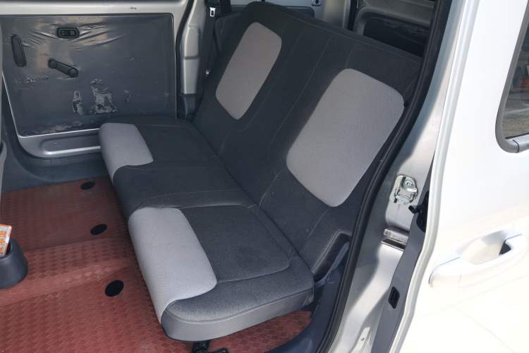 Used Wuling Zhiguang New Energy 2025 Model 305km Ambitious Edition