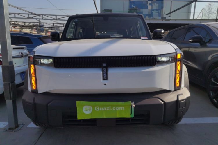 Used  03 2024 401km Range Two-Wheel Drive Standard Yuechao Version