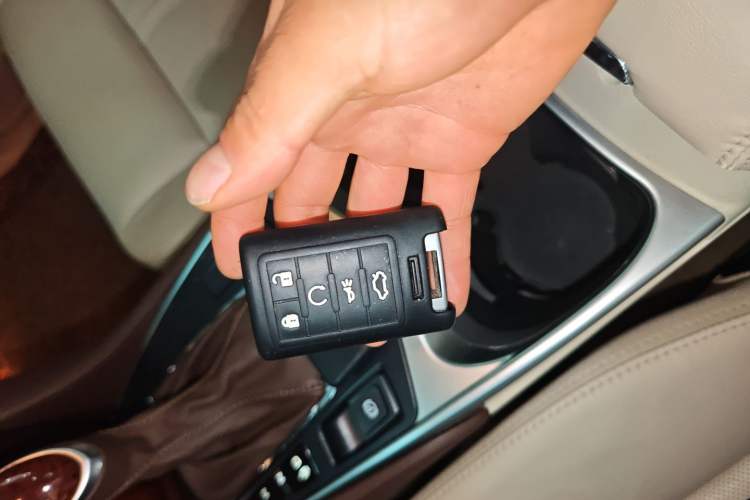 Used Cadillac SRX 2014 3.0L Elite Model