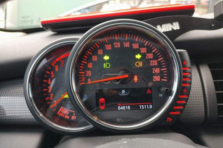 Used  MINI 2016 1.5T COOPER
