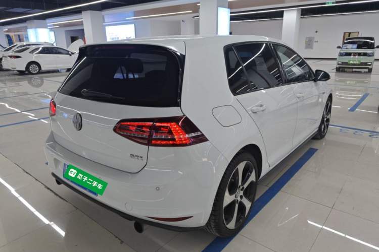 Used Volkswagen Golf GTI 2016 2.0 TSI GTI
