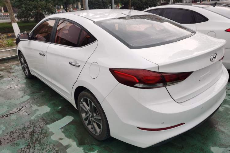 Used Hyundai Elantra 2016 1.6L Automatic ZhiXuan – Elite Version