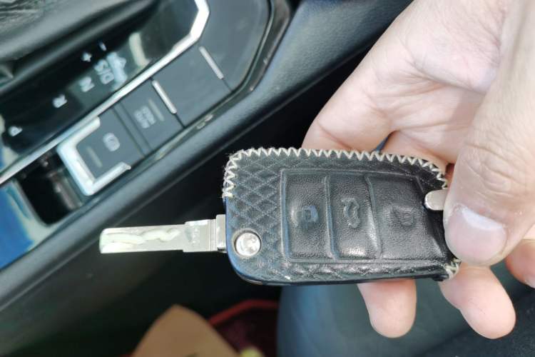 Used Volkswagen Lamando 2015 280TSI DSG Comfort Edition
